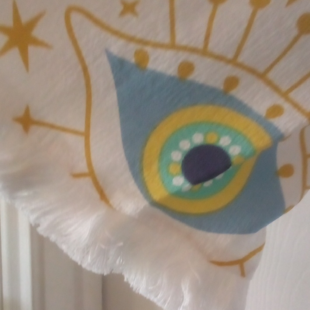 White Kimono Robe with Eye Print - Picture 2 of 4